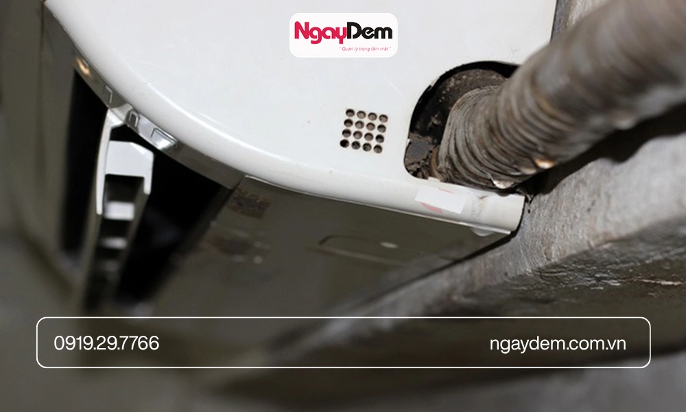 Điều hoà bị chảy nước có hiện tượng như thế nào?