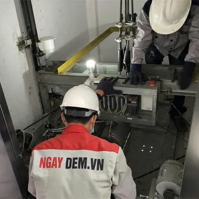 Dịch vụ sửa chữa thang máy | Cơ điện Ngày Đêm