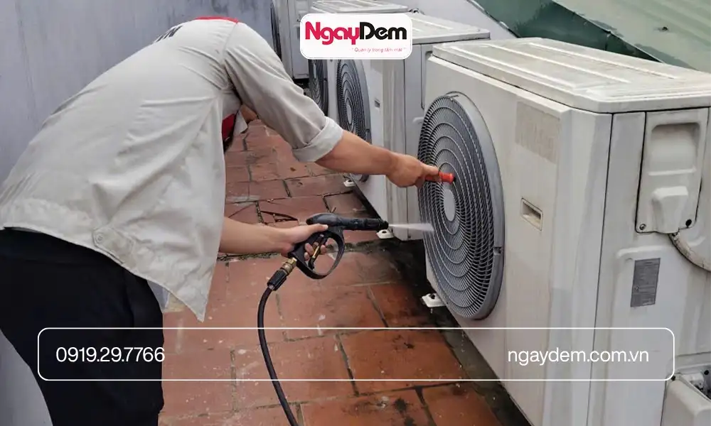 Bảo dưỡng điều hòa Mitsubishi tại Cơ điện Ngày Đêm - xử lý nhanh gọn