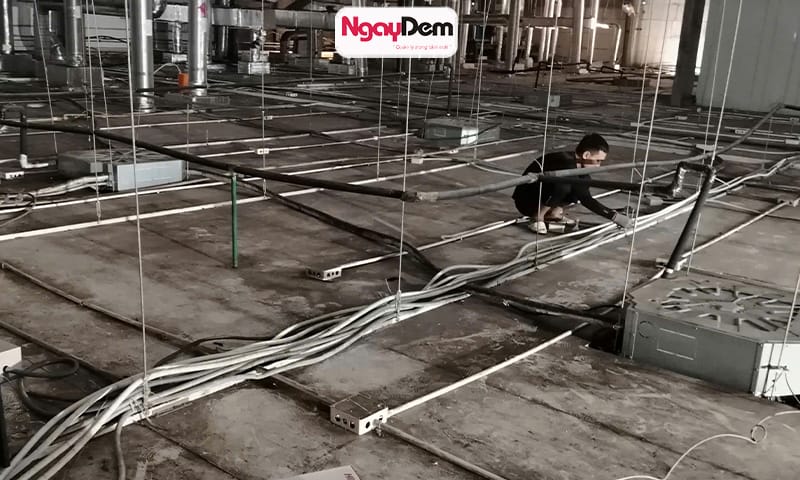 Đội ngũ kỹ thuật triển khai thi công camera nhà máy chuyên nghiệp Thi công Camera nhà máy Mỹ phẩm Song An