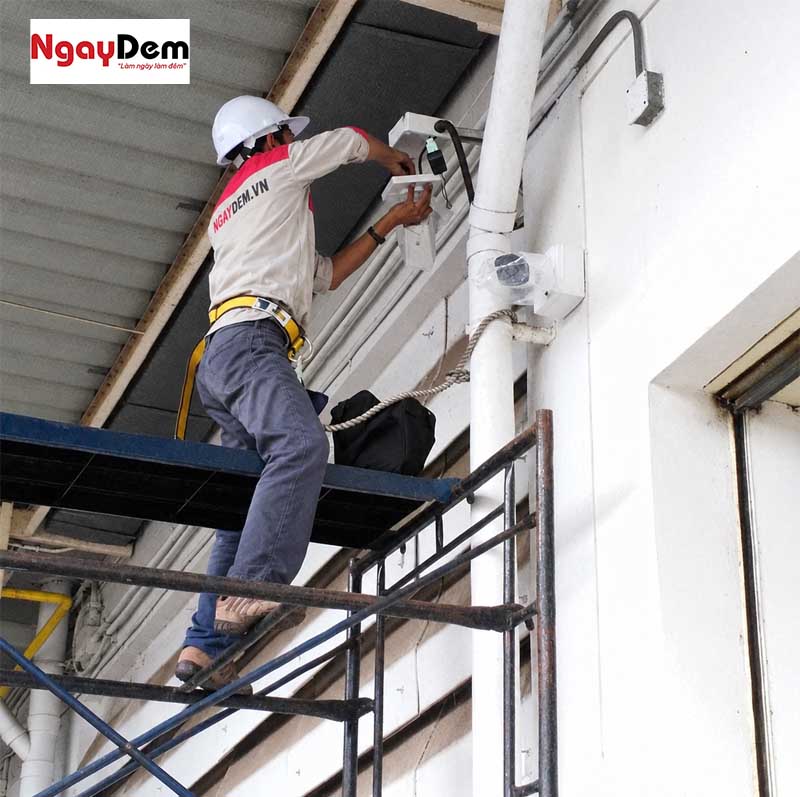 Thi công điện nhẹ nhà máy | Kho xưởng sản xuất chuyên nghiệp