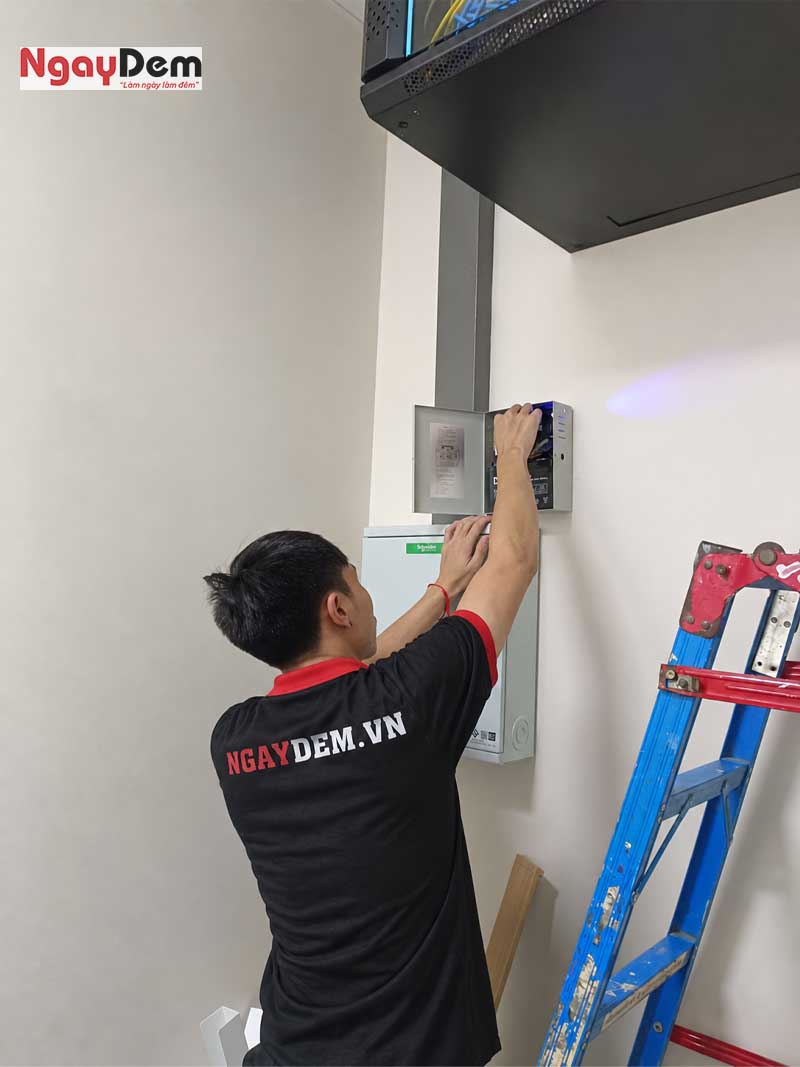 Báo giá lắp đặt hệ thống kiểm soát ra vào là bao nhiêu?