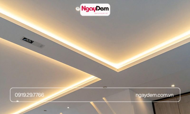 Giá thi công LED dây âm trần được tính theo chiều dài và cấu hình vật tư của từng công trình.