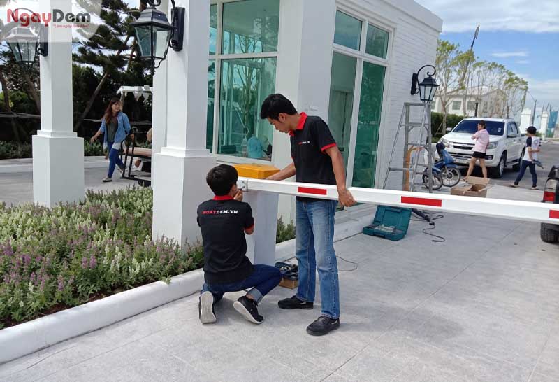Lắp đặt kiểm soát ra vào bãi đỗ xe | An toàn - Giảm ùn tắc