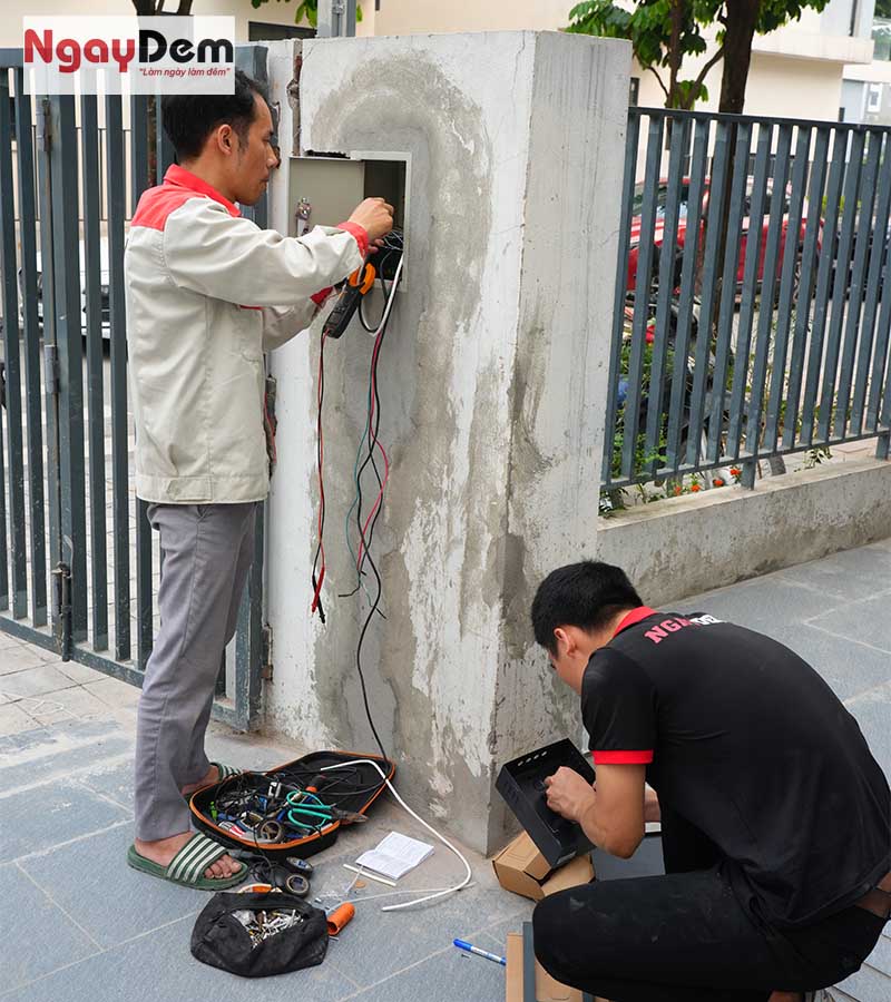Lắp đặt kiểm soát ra vào tại Hà Nội – Thi công trọn gói, chuẩn kỹ thuật
